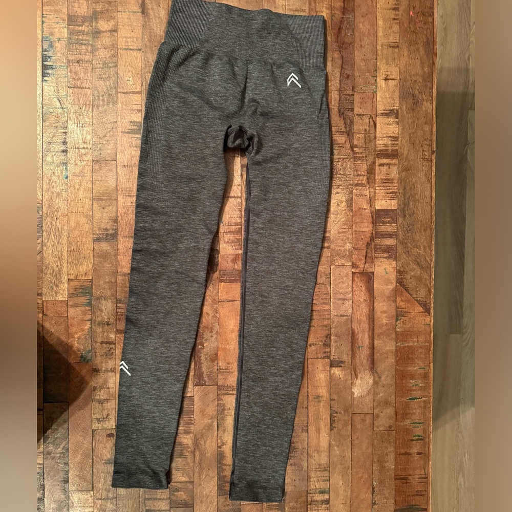 Oner Active size small tall, grey leggings